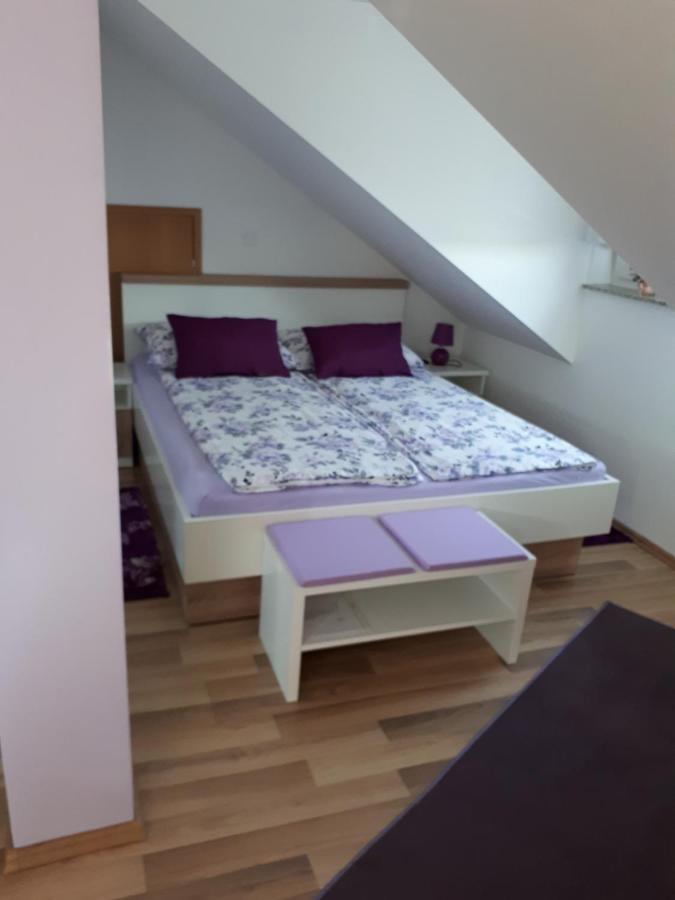 Iris Room & Apartment Slunj Luaran gambar