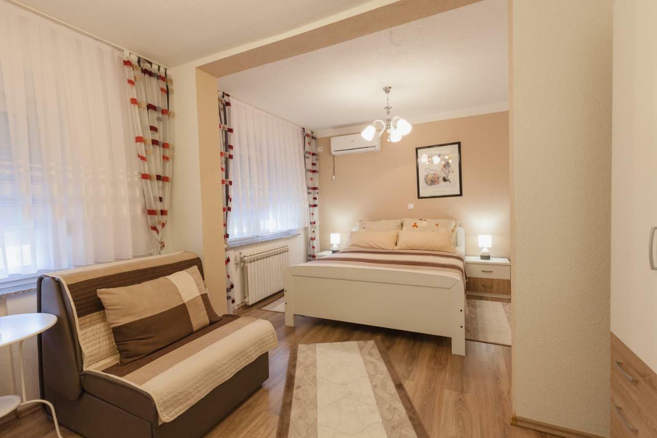 Iris Room & Apartment Slunj Luaran gambar