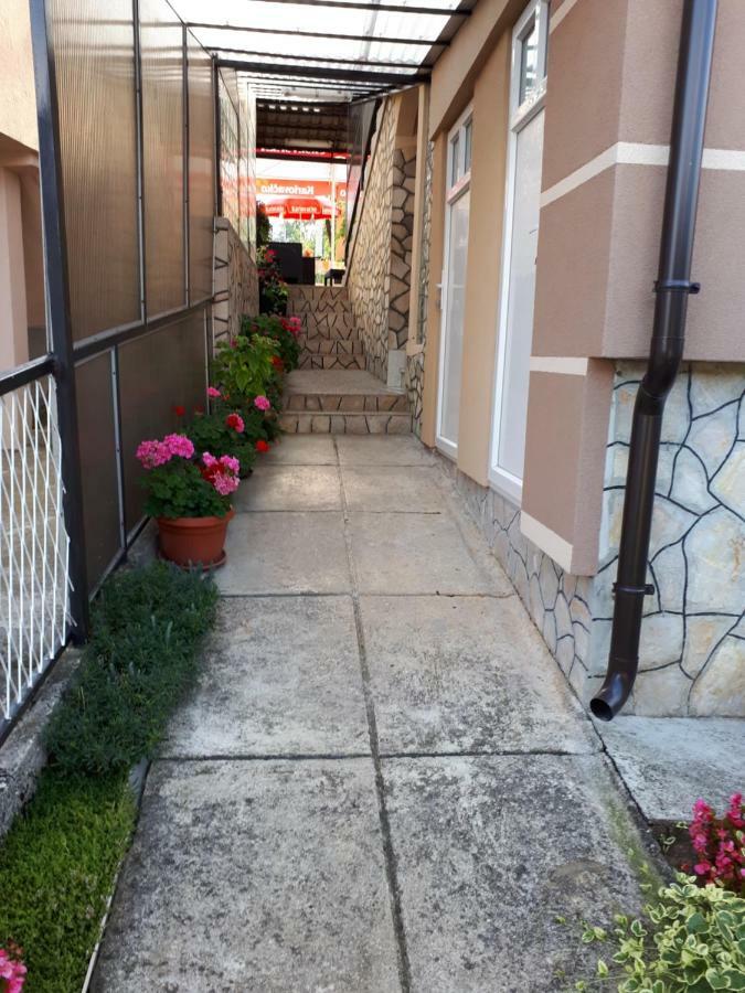 Iris Room & Apartment Slunj Luaran gambar