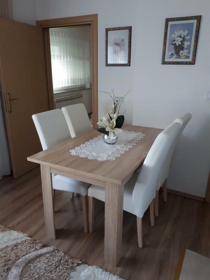 Iris Room & Apartment Slunj Luaran gambar